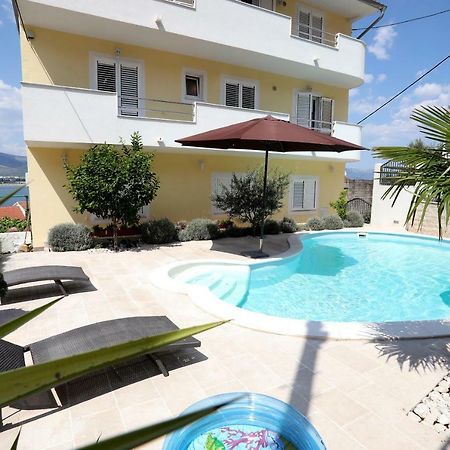 Apartments Sakal Trogir Eksteriør billede