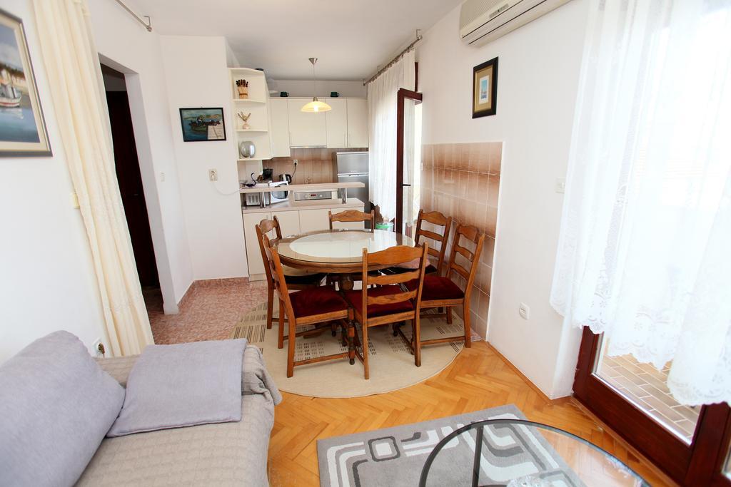 Apartments Sakal Trogir Eksteriør billede