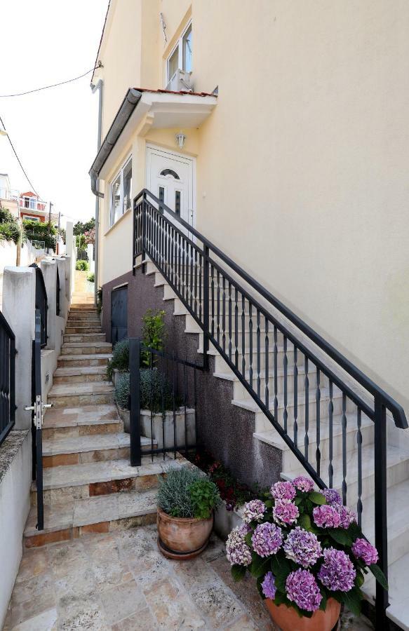Apartments Sakal Trogir Eksteriør billede
