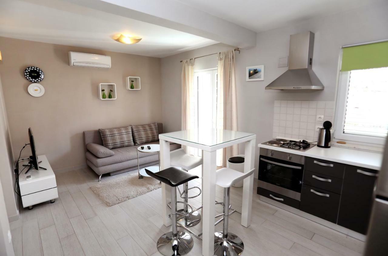 Apartments Sakal Trogir Eksteriør billede