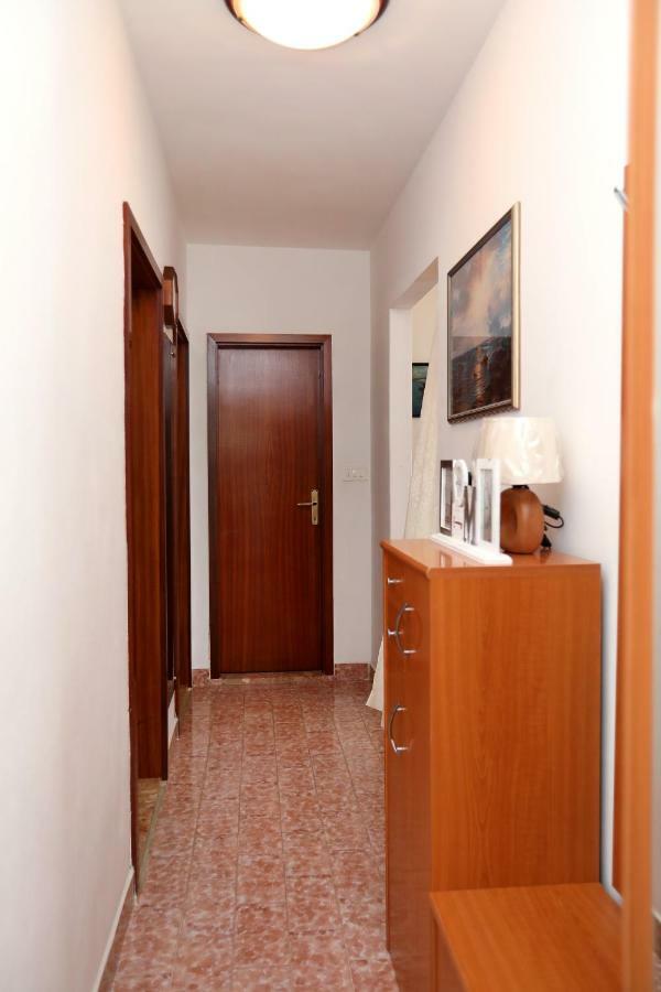 Apartments Sakal Trogir Eksteriør billede