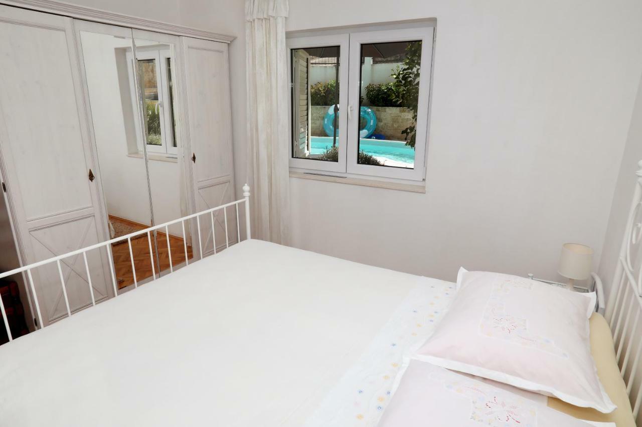 Apartments Sakal Trogir Eksteriør billede