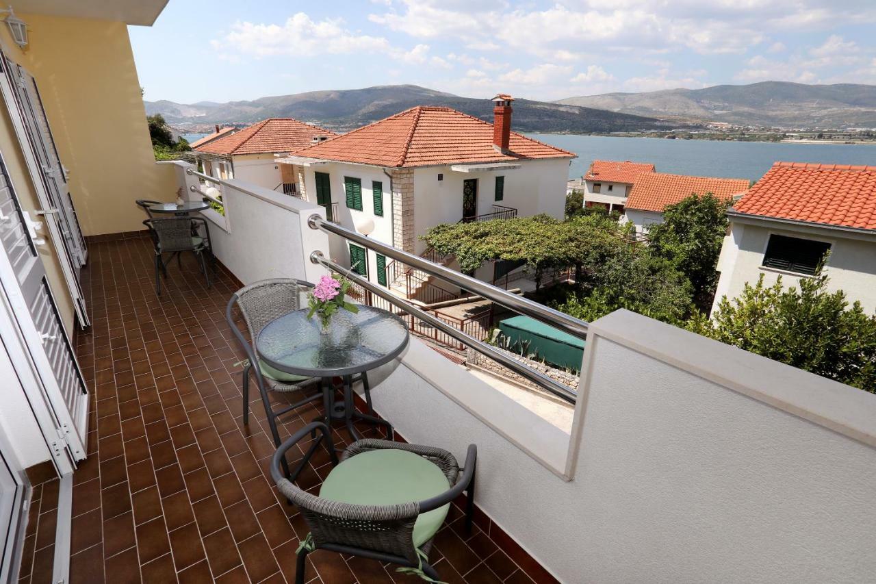 Apartments Sakal Trogir Eksteriør billede